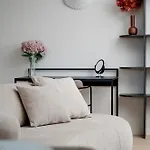 Nad Brzegiem Rzeki 2 Sypialnie Parking By Renters Prestige *