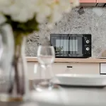 Nad Brzegiem Rzeki 2 Sypialnie Parking By Renters Prestige Vratislav