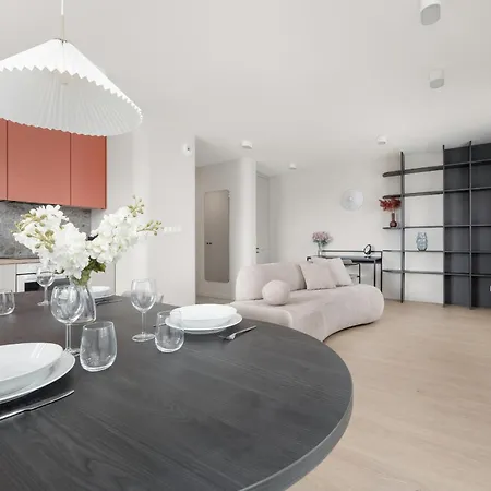 Lejlighed Nad Brzegiem Rzeki 2 Sypialnie Parking By Renters Prestige *