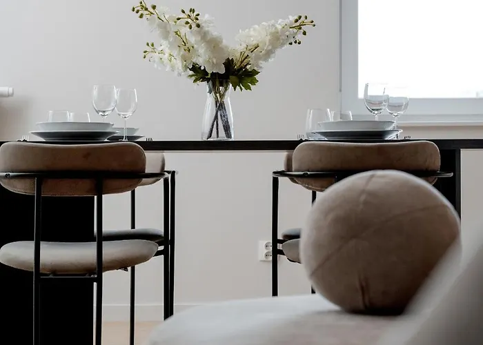 アパート Nad Brzegiem Rzeki 2 Sypialnie Parking By Renters Prestige