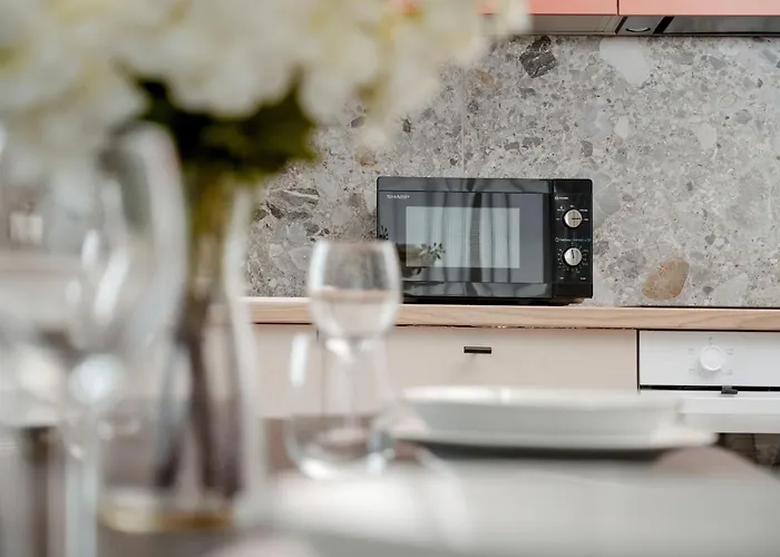 Nad Brzegiem Rzeki 2 Sypialnie Parking By Renters Prestige ヴロツワフ